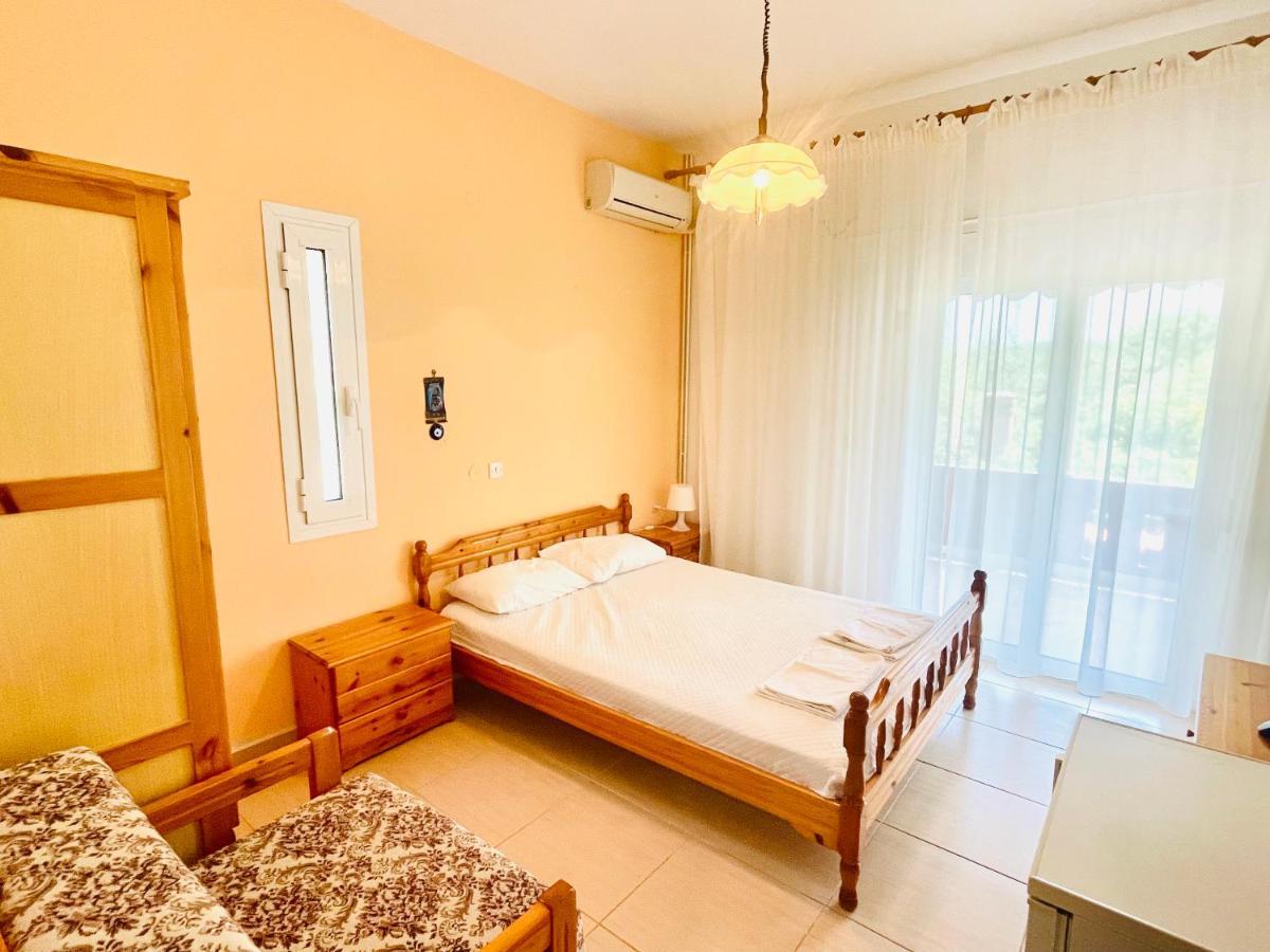 Achinora Potos Hotel Ngoại thất bức ảnh