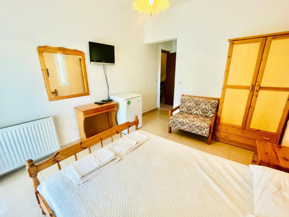 Achinora Potos Hotel Ngoại thất bức ảnh