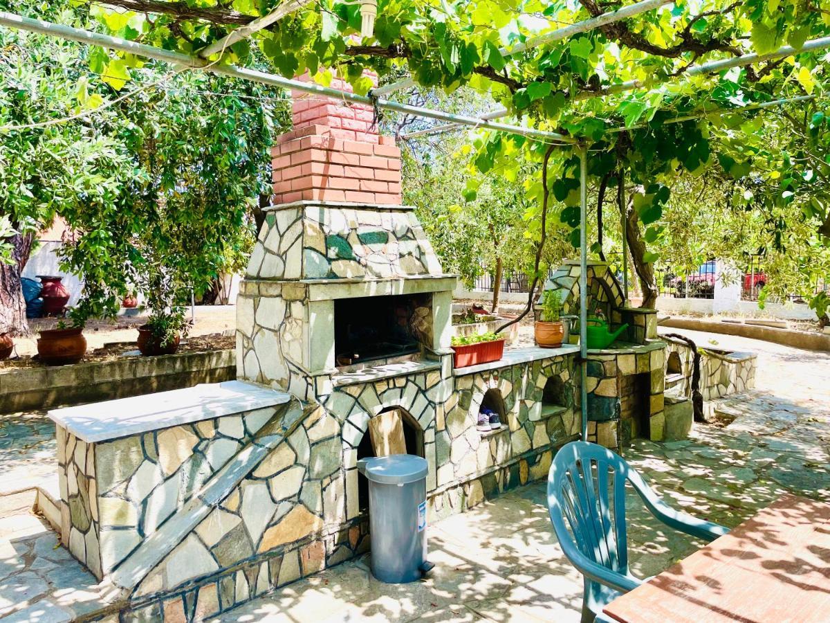 Achinora Potos Hotel Ngoại thất bức ảnh