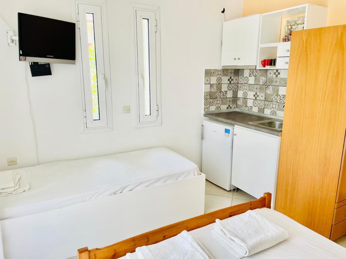 Achinora Potos Hotel Ngoại thất bức ảnh